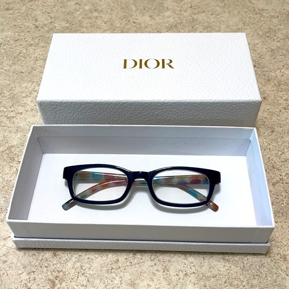EMPTY SMALL WHITE & GOLD CHRISTIAN DIOR GIFT BOX - Picture 6 of 6